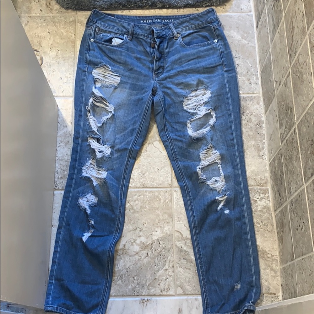 American Eagle dark wash boyfriend jeans